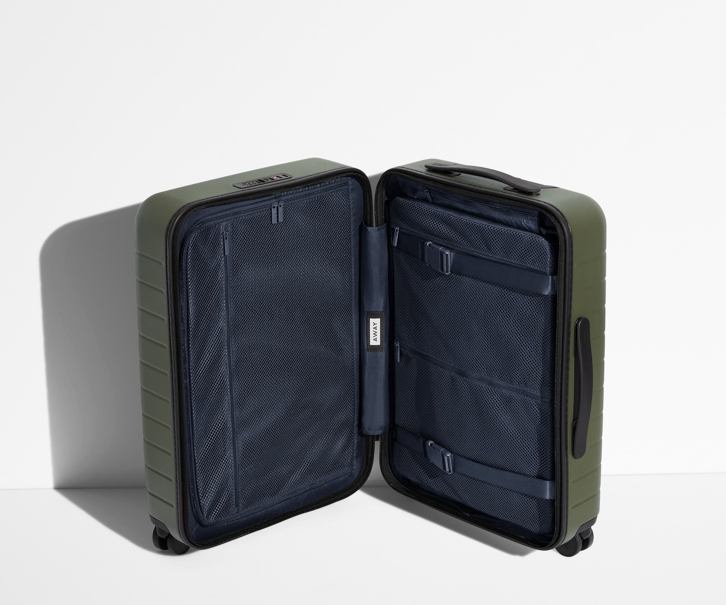 Away Explorer Essentials Bundle Suitcase
