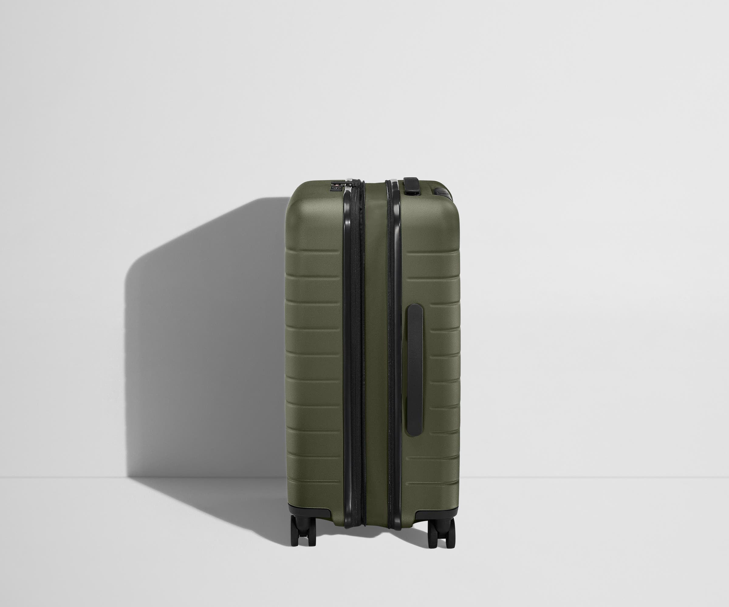 Away The Bigger Carry-On Flex Suitcase - Olive Green