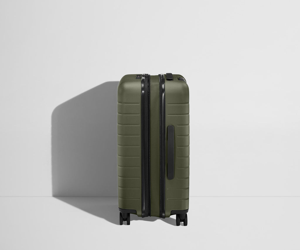 Away Extra Space Bundle Suitcase