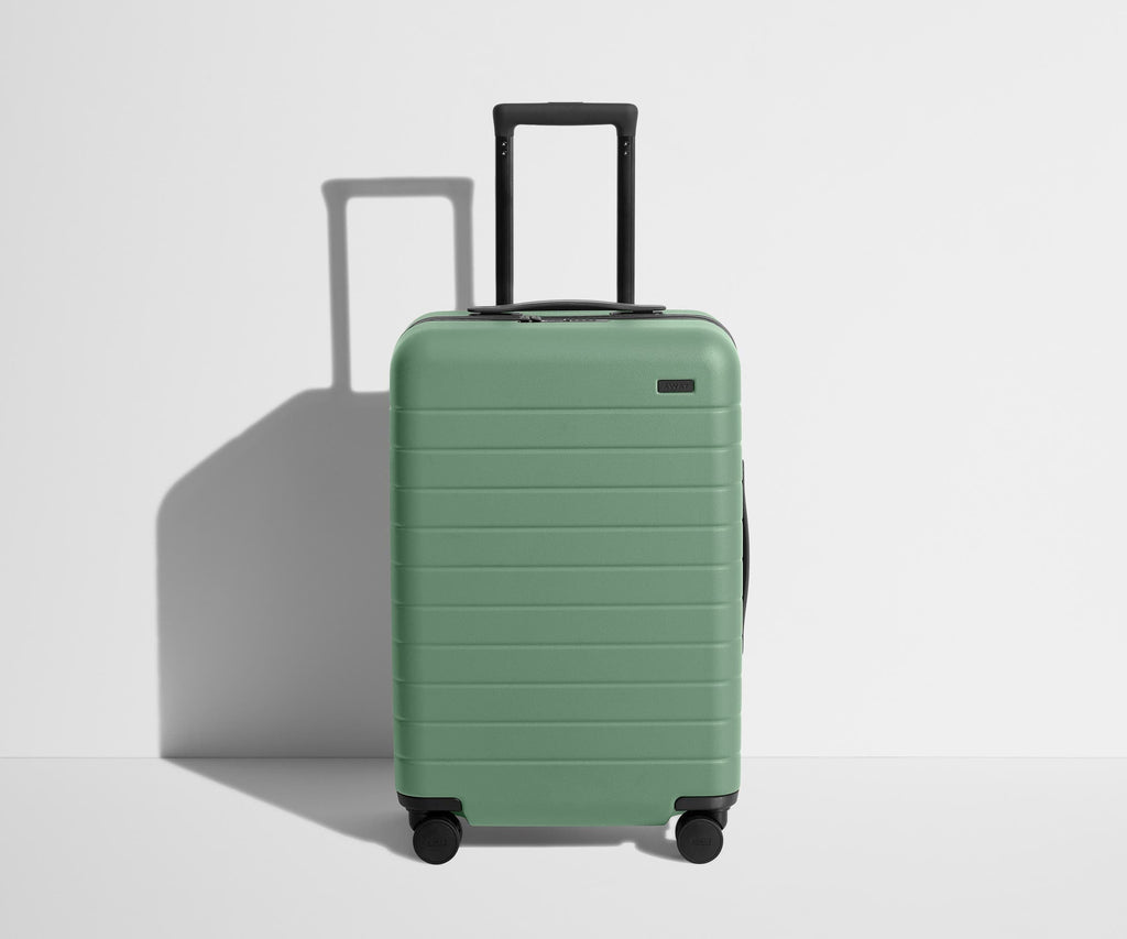 Away The Bigger Carry-On Suitcase - Sea Green