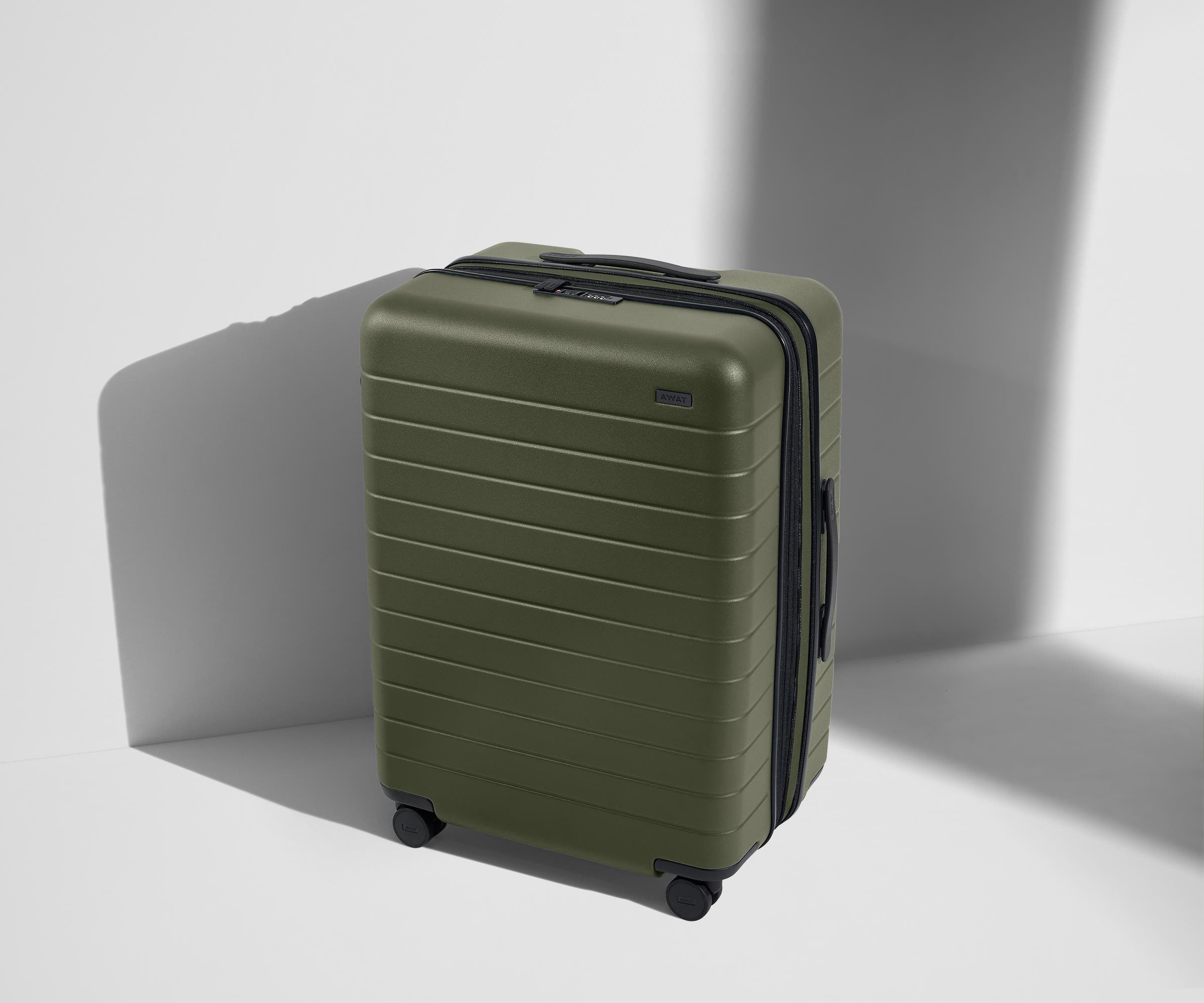 Away The Medium Flex Suitcase
