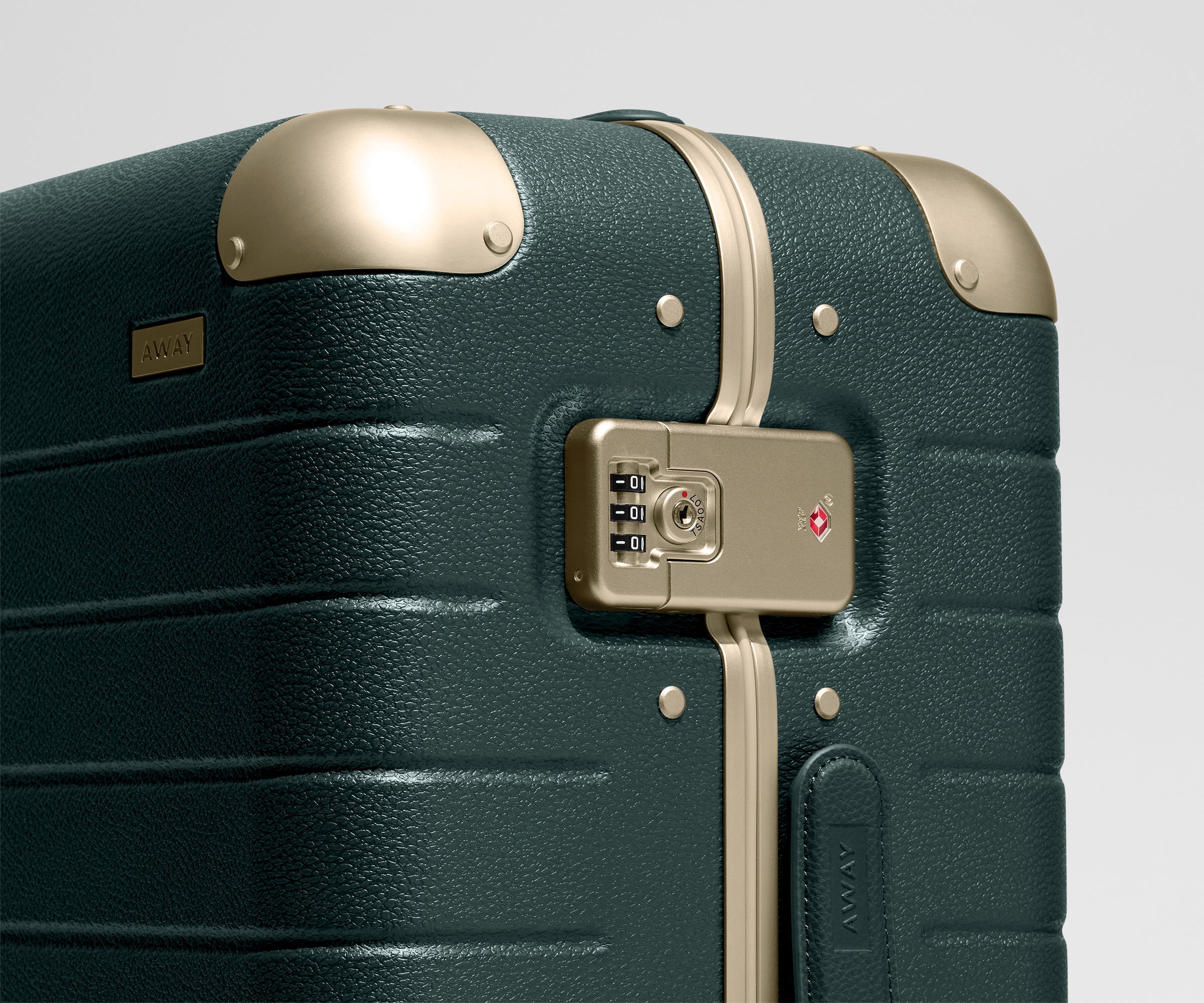 Away The Aluminum Edge Carry-On Suitcase - Ivy Green