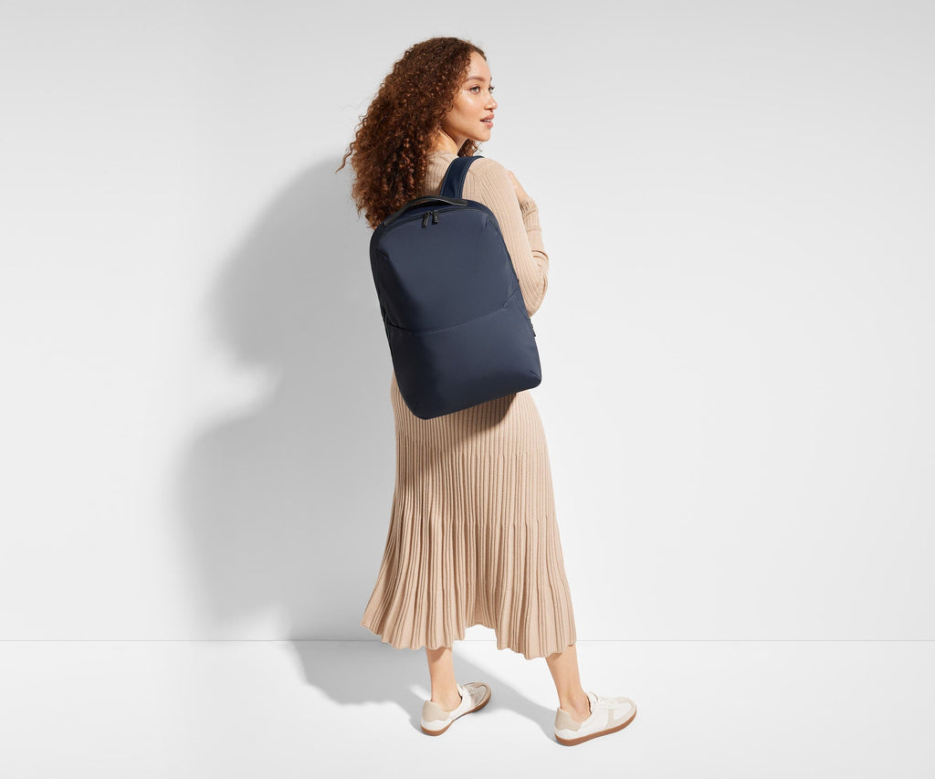 Away The Everywhere Zip Backpack in Clay Pink