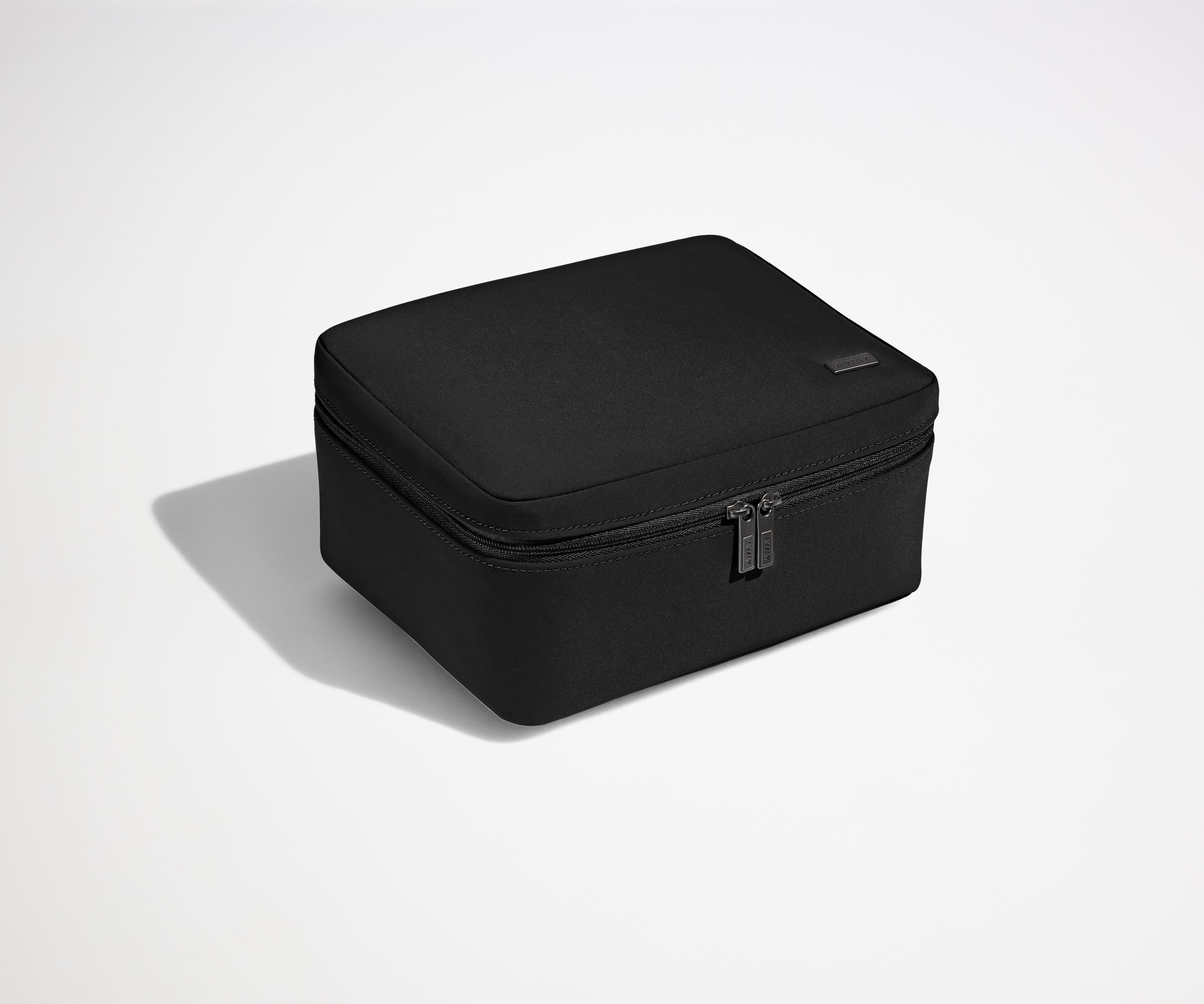 Away The Cosmetics Bag Toiletry Bag - Jet Black