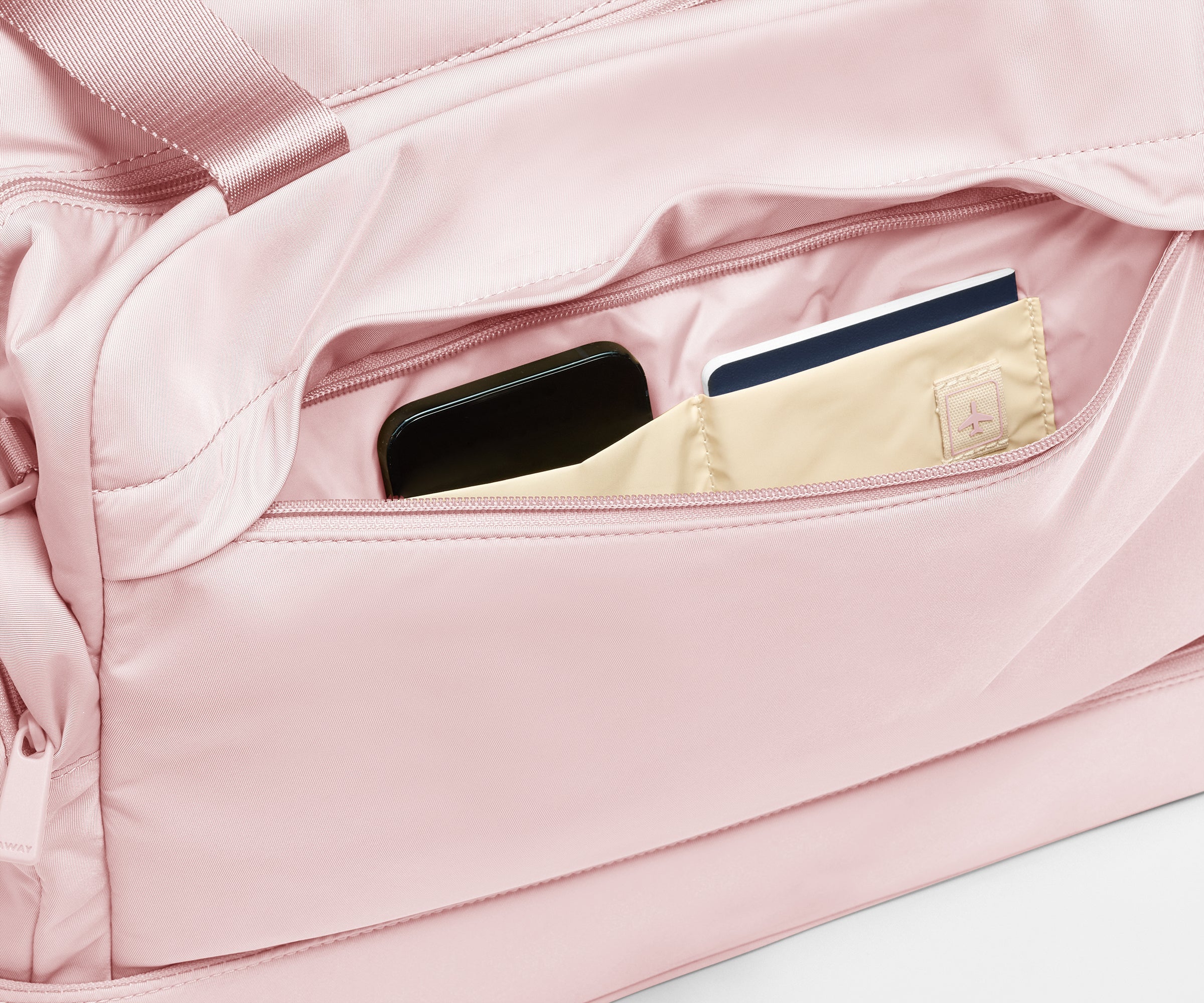 Away Featherlight Overnight Bag Crossbody Bag - Blush Pink