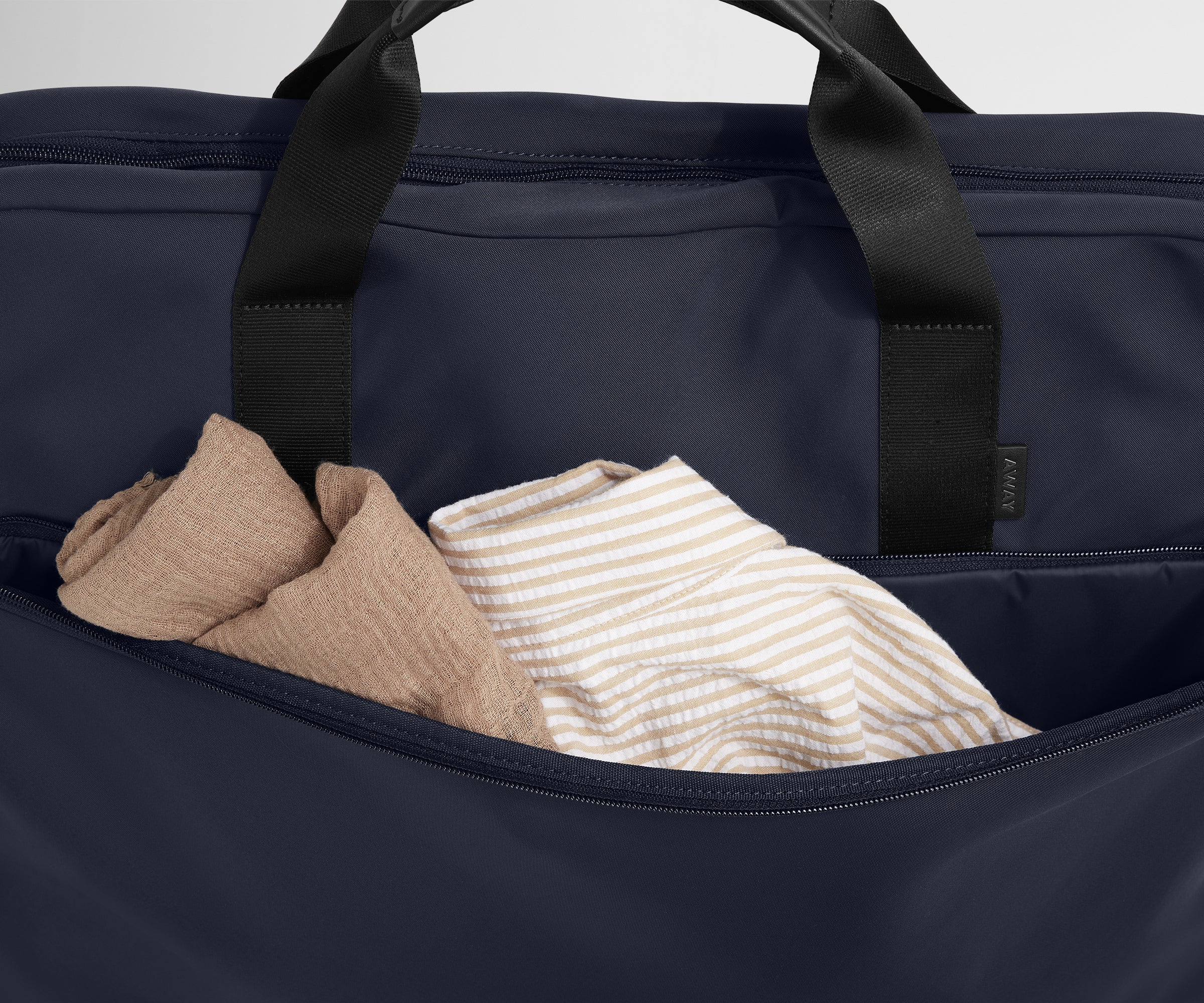 Away Garment Bag in Navy Blue