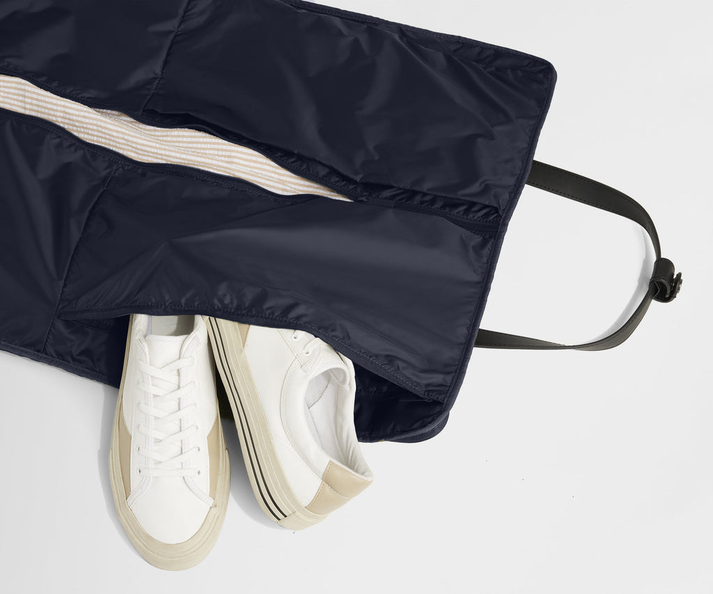 Away Celebration Bundle Garment Bag