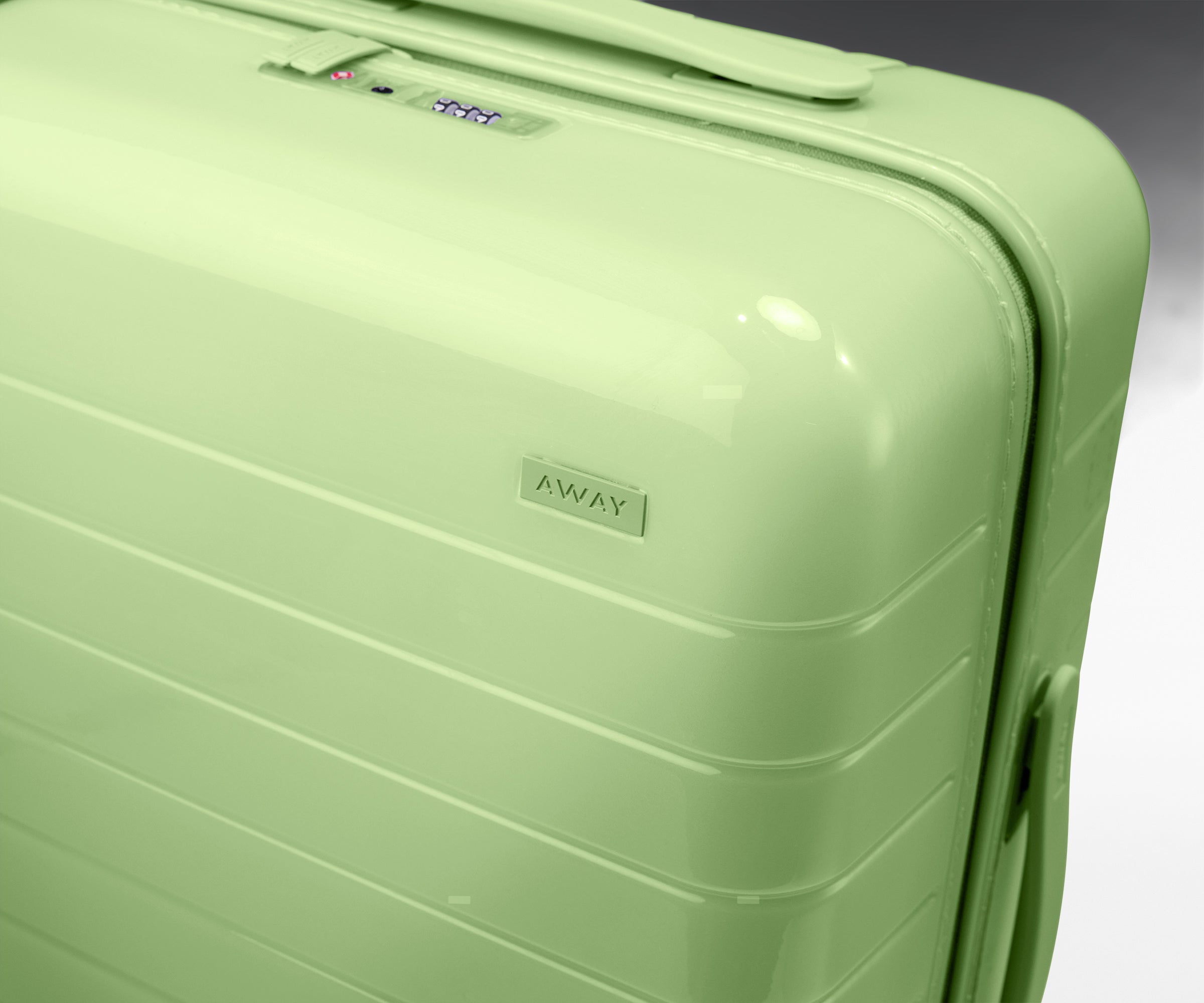 Away The Carry-On Suitcase - Glazed Matcha Milk Green