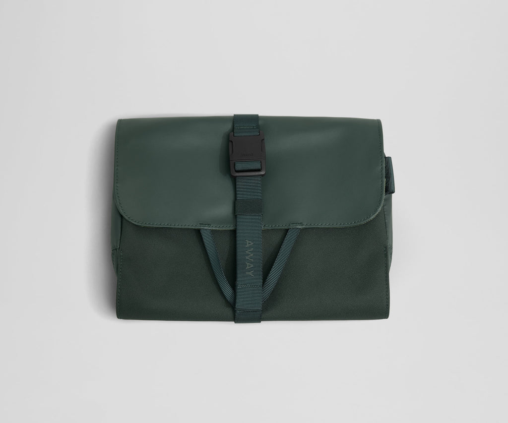 Away Active Hanging Toiletry Bag