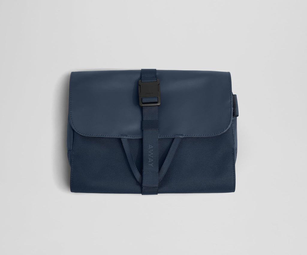 Away Active Hanging Toiletry Bag