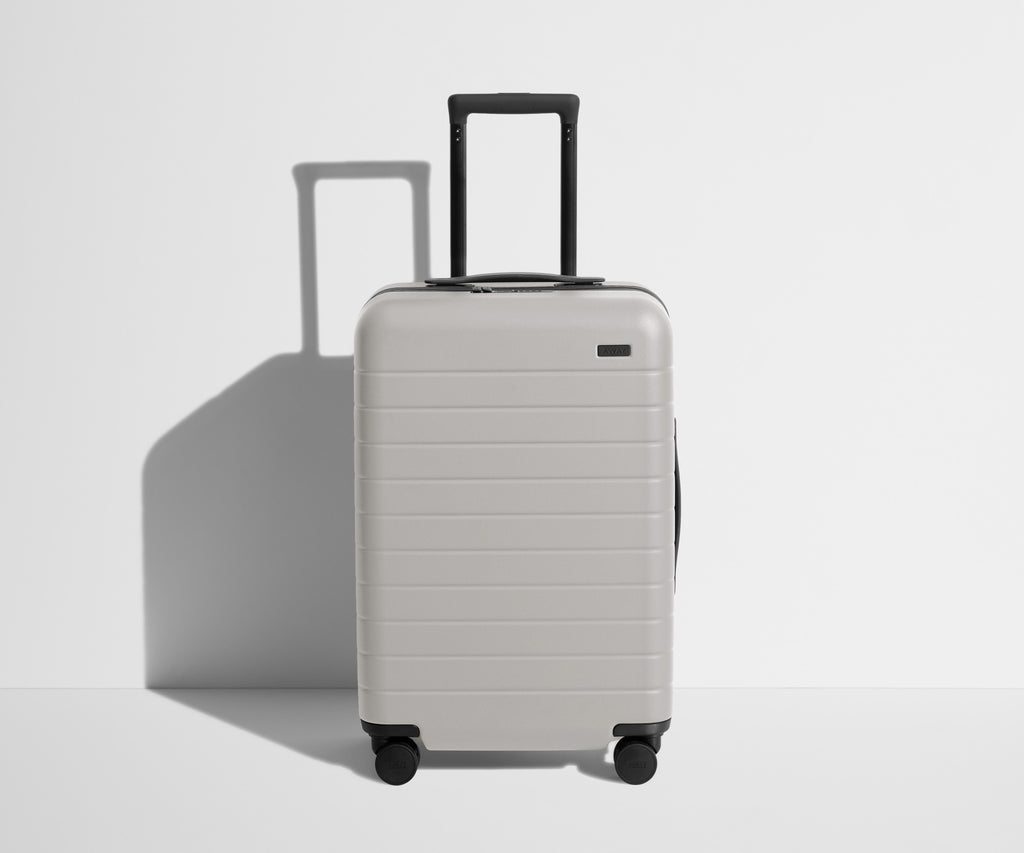 Away The Bigger Carry-On Suitcase - Cloud Gray