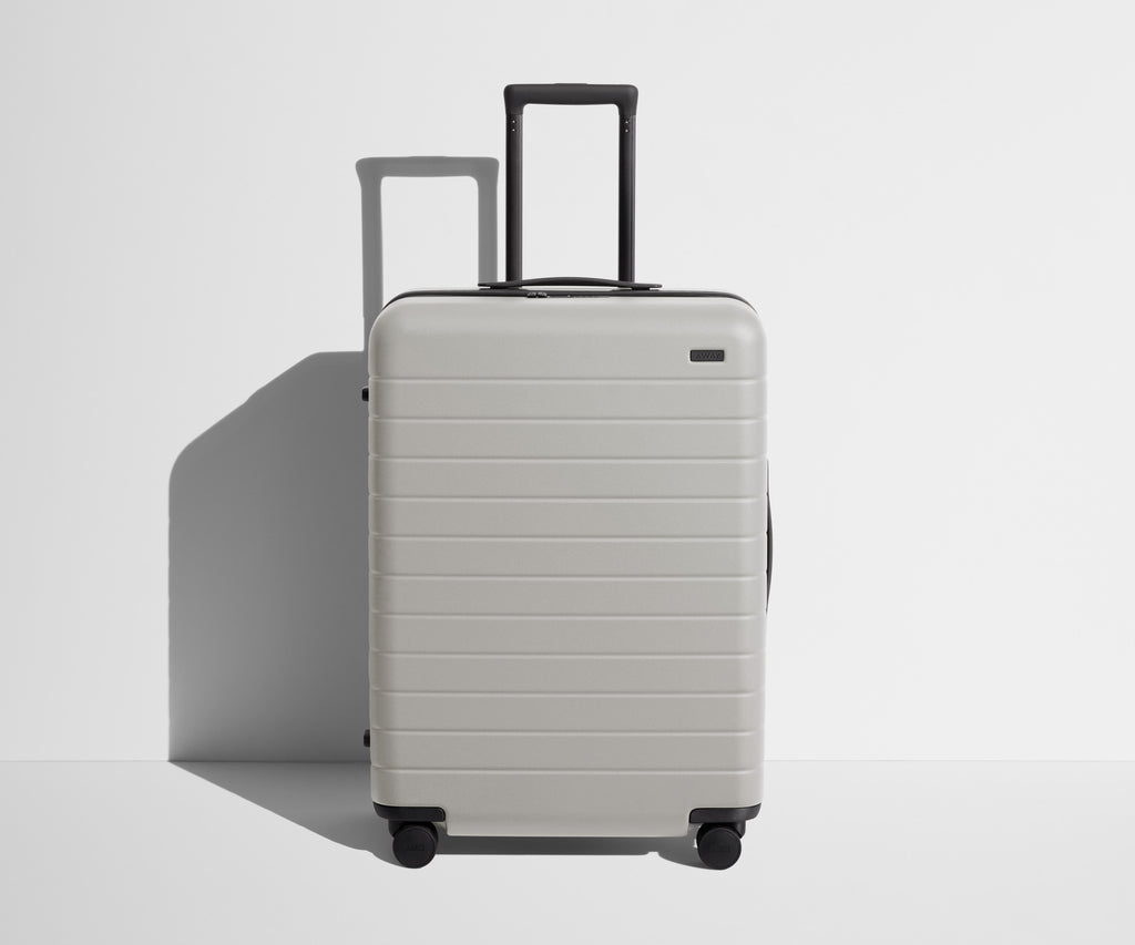 Away The Medium Suitcase - Cloud Gray
