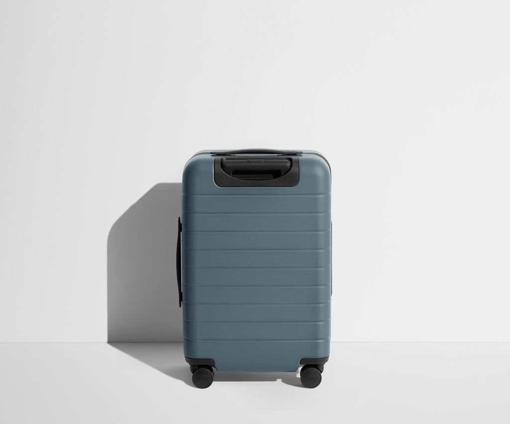 Away The Carry-On Flex Suitcase - Coast Blue