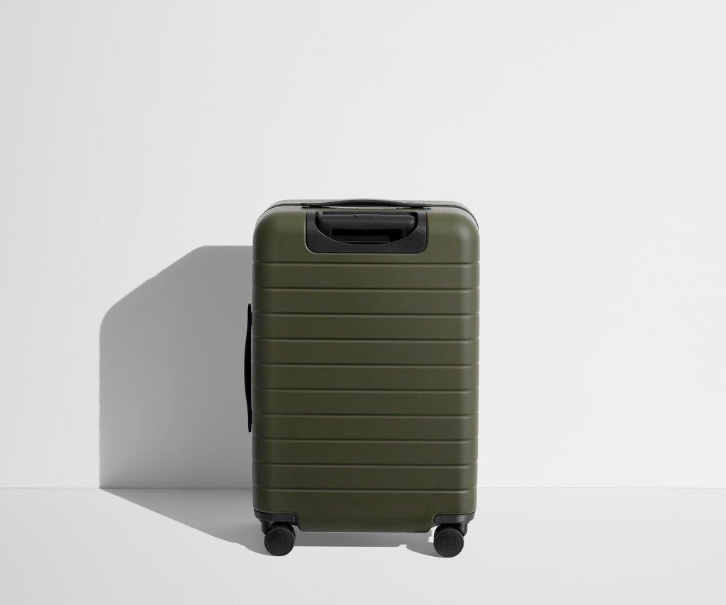 Away Celebration Bundle Garment Bag