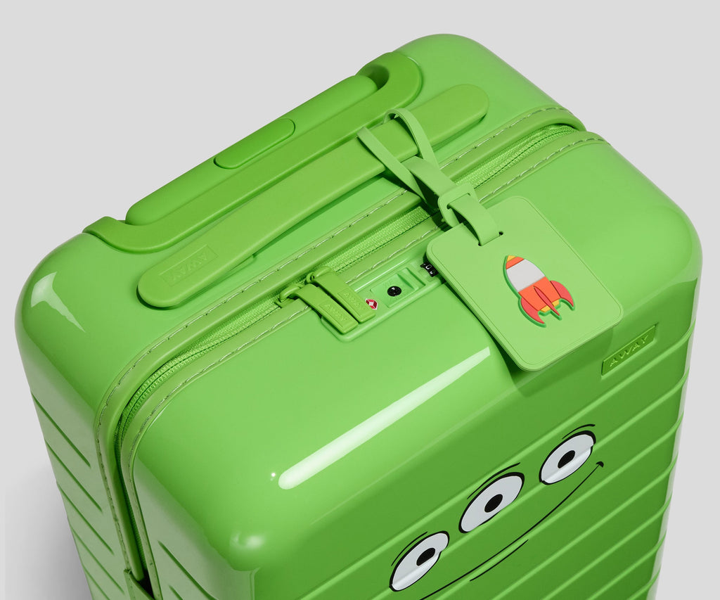 Away The Claw & Tech Bundle Travel Bundle