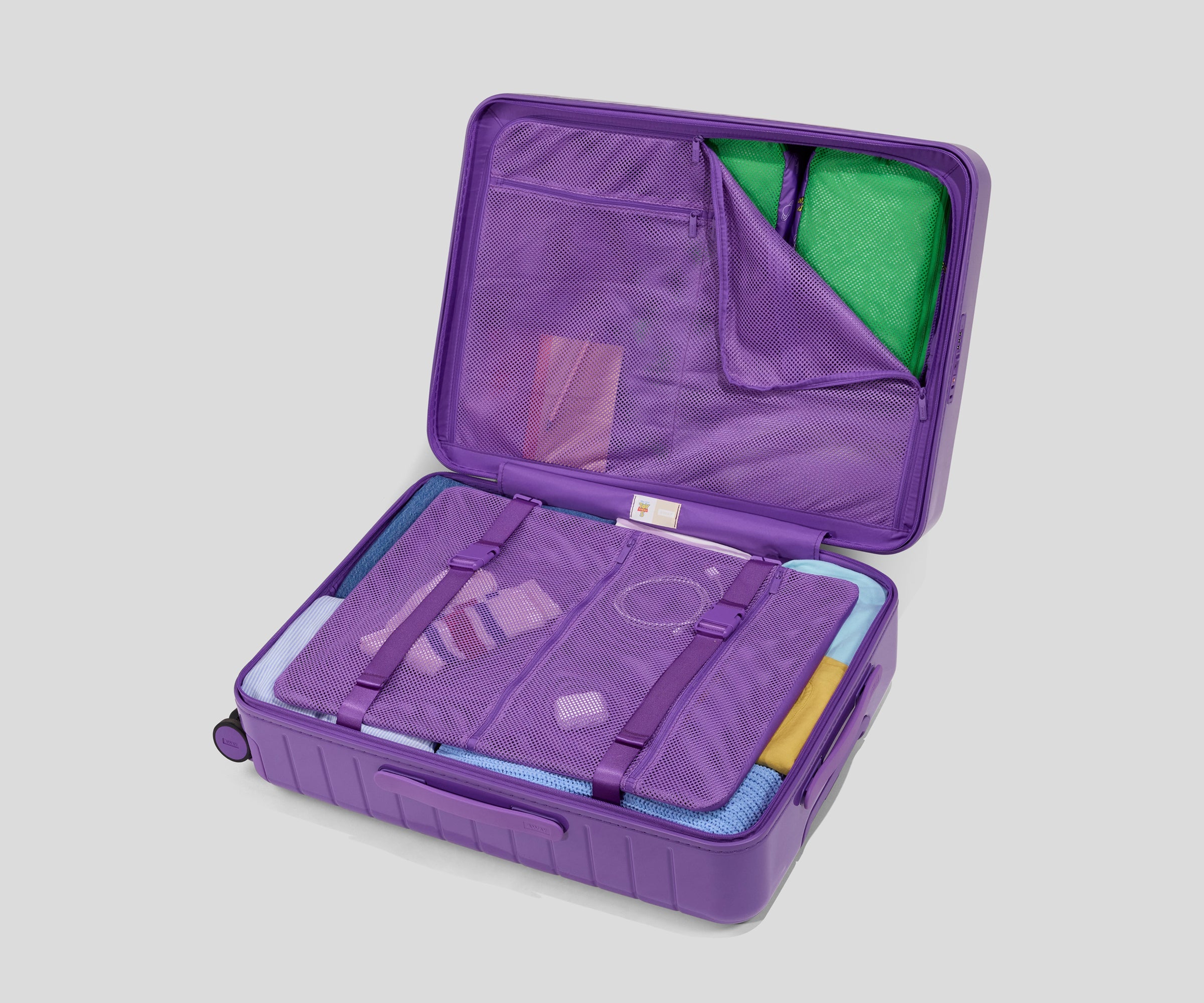 Away The Star Command Bundle Suitcase