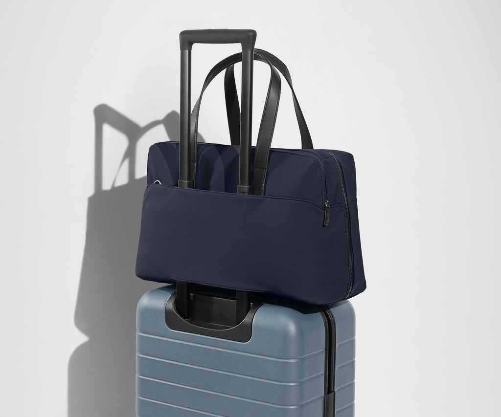 Away The Everywhere Bag Suitcase - Navy Blue