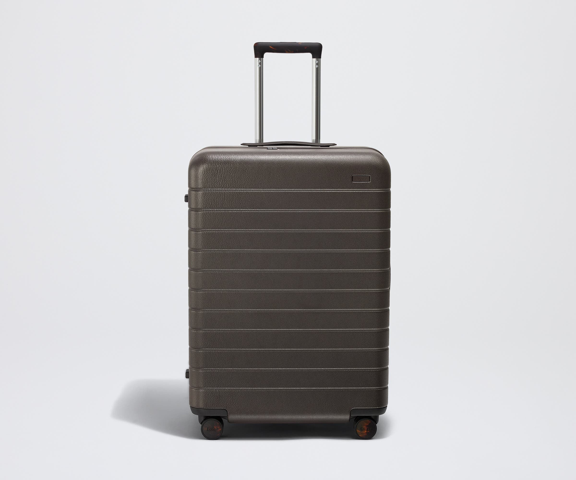 Away The Medium Suitcase - Espresso Brown